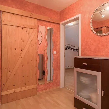 Apartment Tasoli